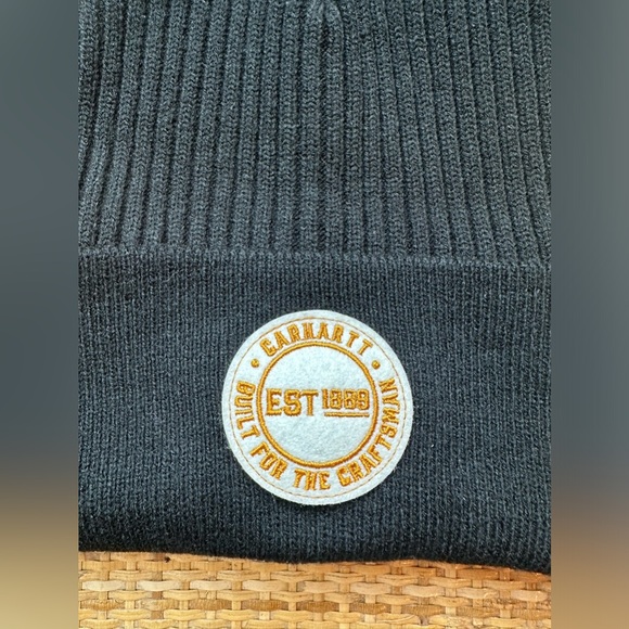 NWT Black Carhartt One Size Knit Cuffed Craftsman Patch Beanie OS - Picture 2 of 4